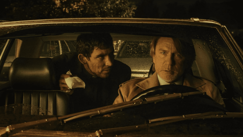 «Puñales por la espalda: De entre los muertos» (2005). Rian Johnson.